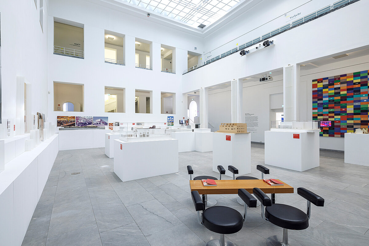 Werner Ruhnau. Bauen für die offene Gesellschaft. Werk, Nachlass, Kontext (16.05. – 27.07.2025)